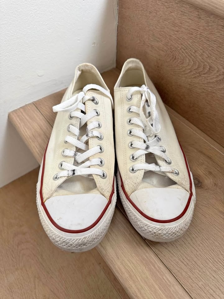 Converse All Star unisex beige sneakers