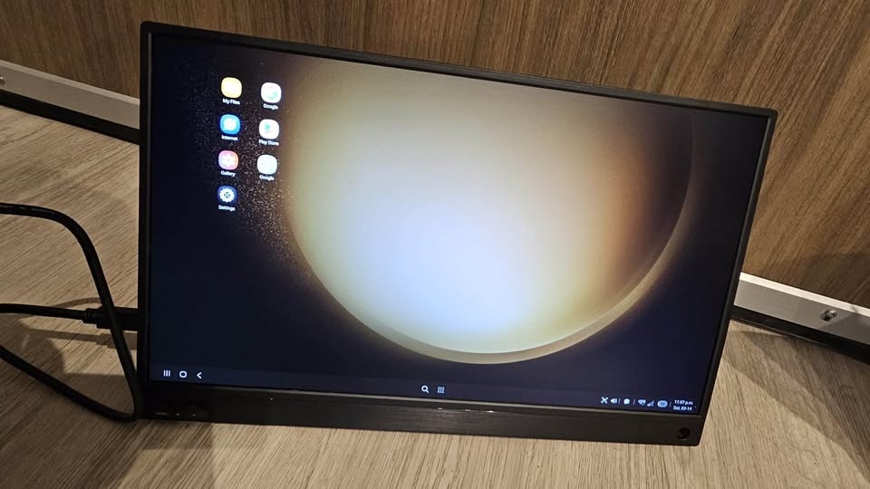 Portable Monitor for Laptop or Gaming - photo 3