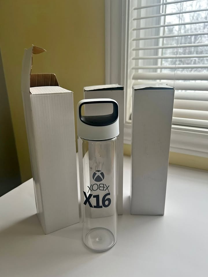 Xbox X16 Glass Water Bottles - 3 Brand New in Box