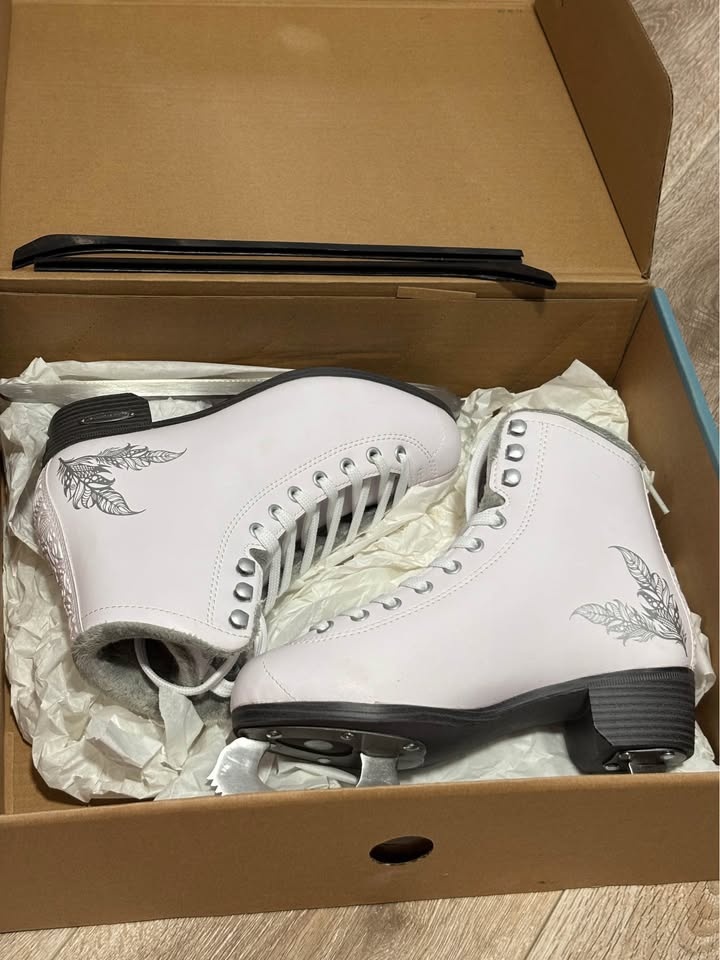 Women Figure Skate - Size 7 - photo 4