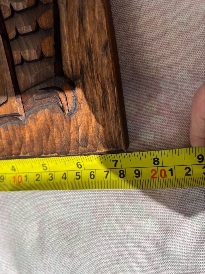 Vintage Hand Carved Nisga’a Raven – Signed Indigenous Art - photo 3