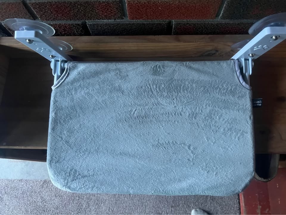 GUUSII HOME Cat Hammock Window Lounger (Gray, S) - photo 3
