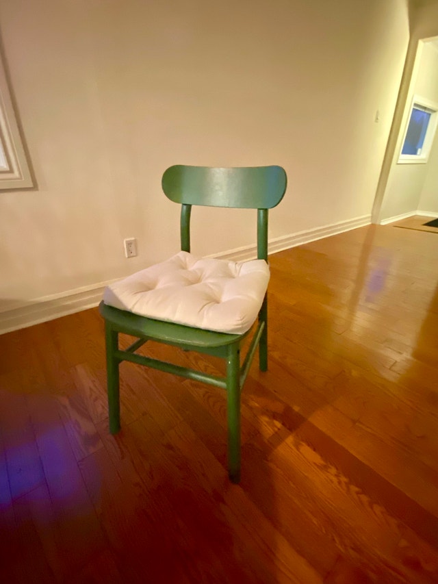IKEA Rosentorp Extendable Dining Table & 4 Chairs - photo 4
