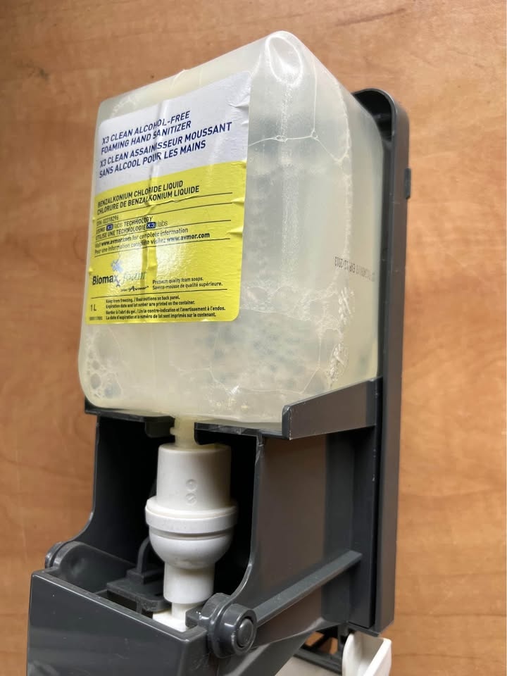 Alcohol Free Foaming Hand Sanitizer Dispenser Biomax Foam By Avm - photo 3