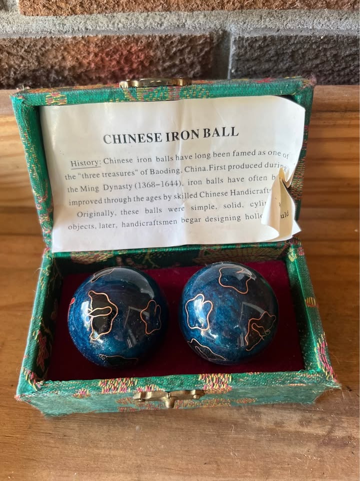 Vintage Chinese Baoding Balls Stress Relief Meditation Chime Mus