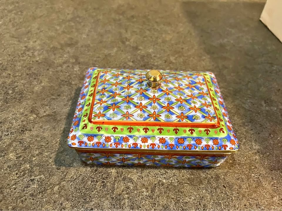 Vintage Neiman Marcus Porcelain Two Deck Box