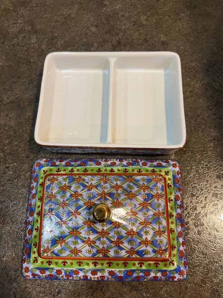 Vintage Neiman Marcus Porcelain Two Deck Box - photo 3
