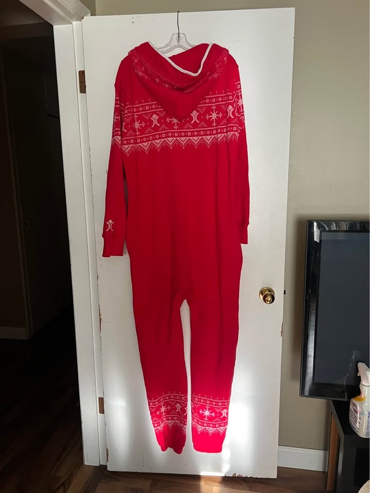 Arctic Print Onesie (Canadian Red) Size Large - photo 3