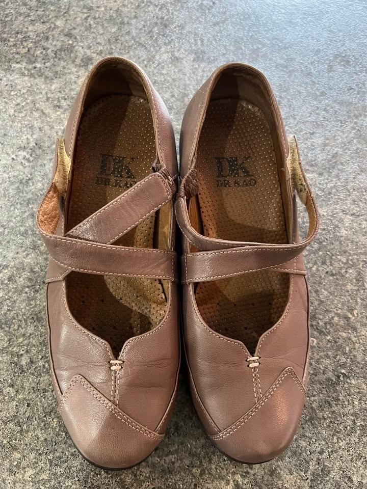 Dr. Kao Women's Leather Comfort Shoes US-6.5 - photo 3