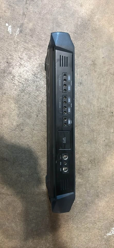 JBL 1500 Watt 4 Channel Amp - photo 2