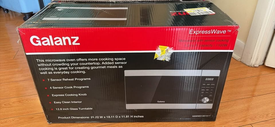 Galanz Microwave 1.3 cu.ft. Capacity - photo 3