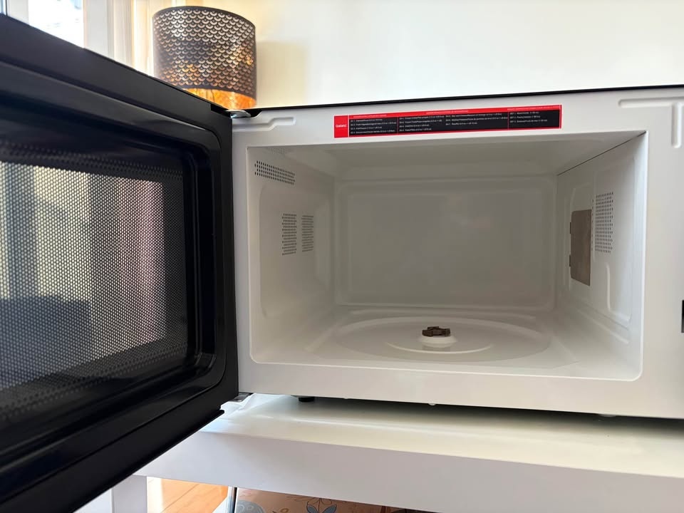 Galanz Microwave 1.3 cu.ft. Capacity - photo 5