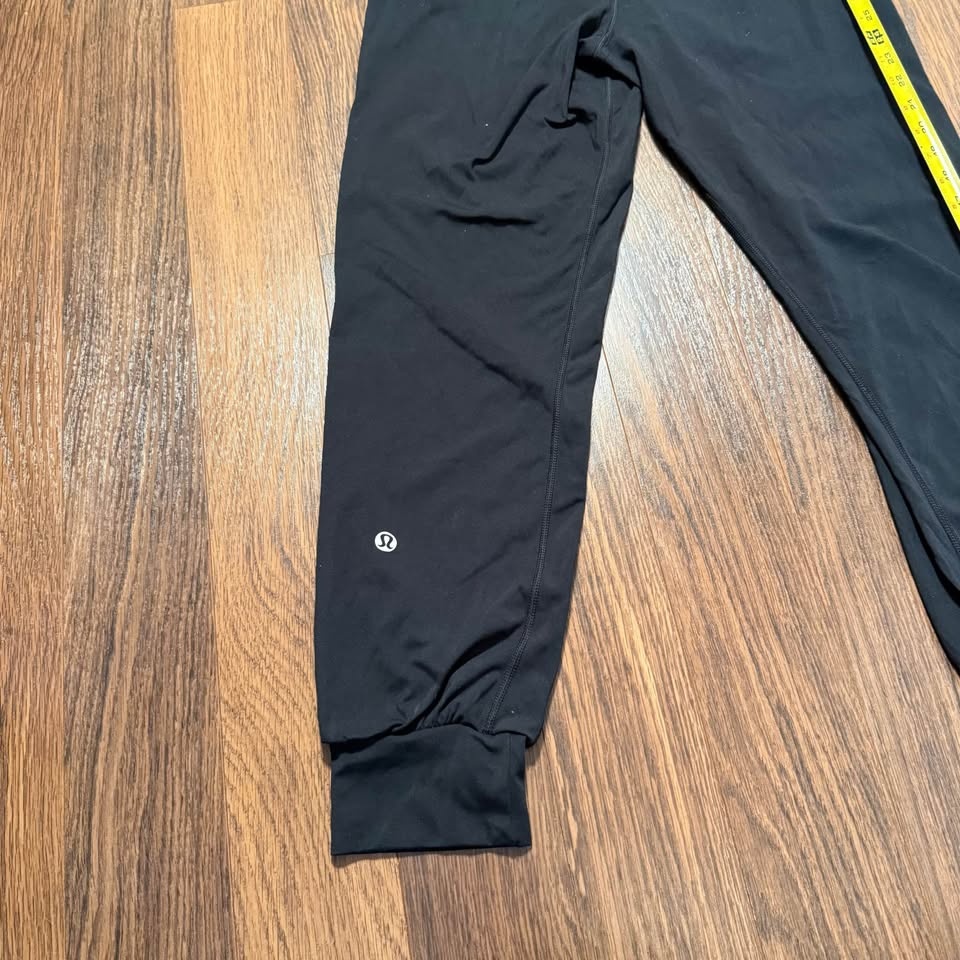 Lululemon Women's Jogger Pants - Size 10 - photo 4