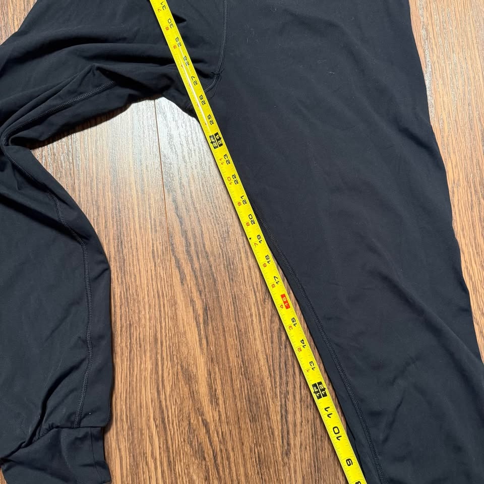 Lululemon Women's Jogger Pants - Size 10 - photo 5