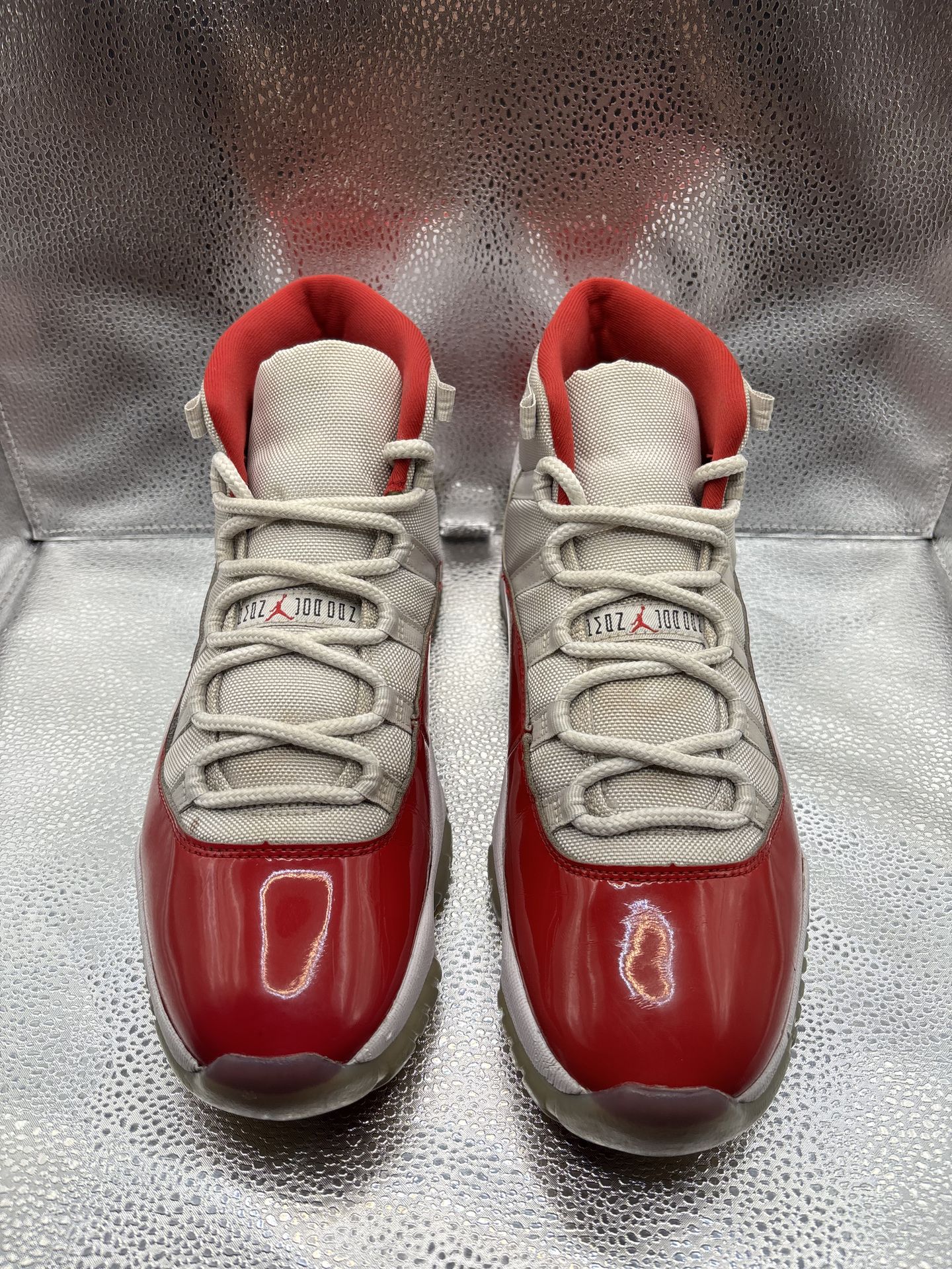 Air Jordan 11 Cherry - photo 2