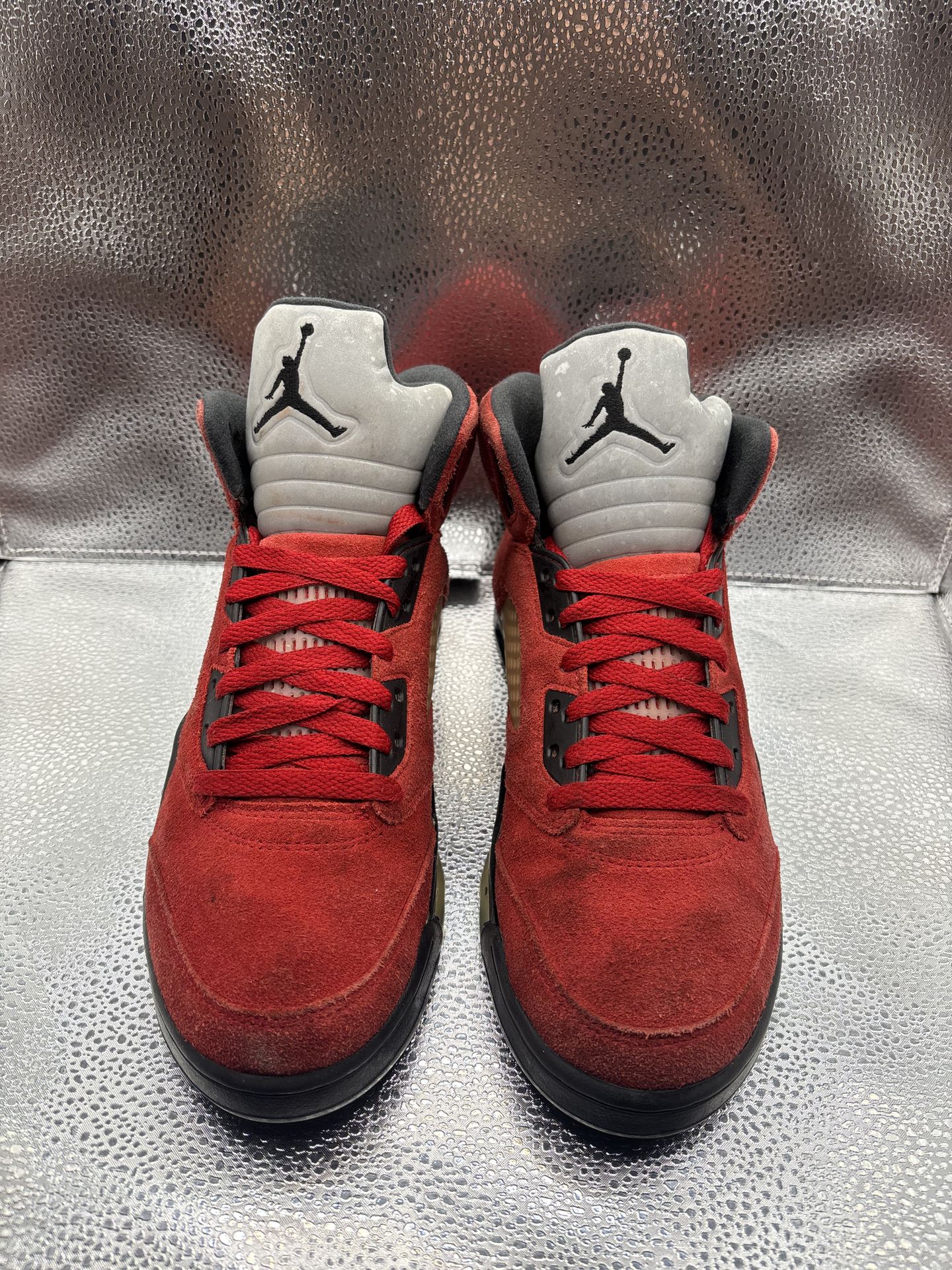 Air Jordan 5 Raging Bull - photo 2