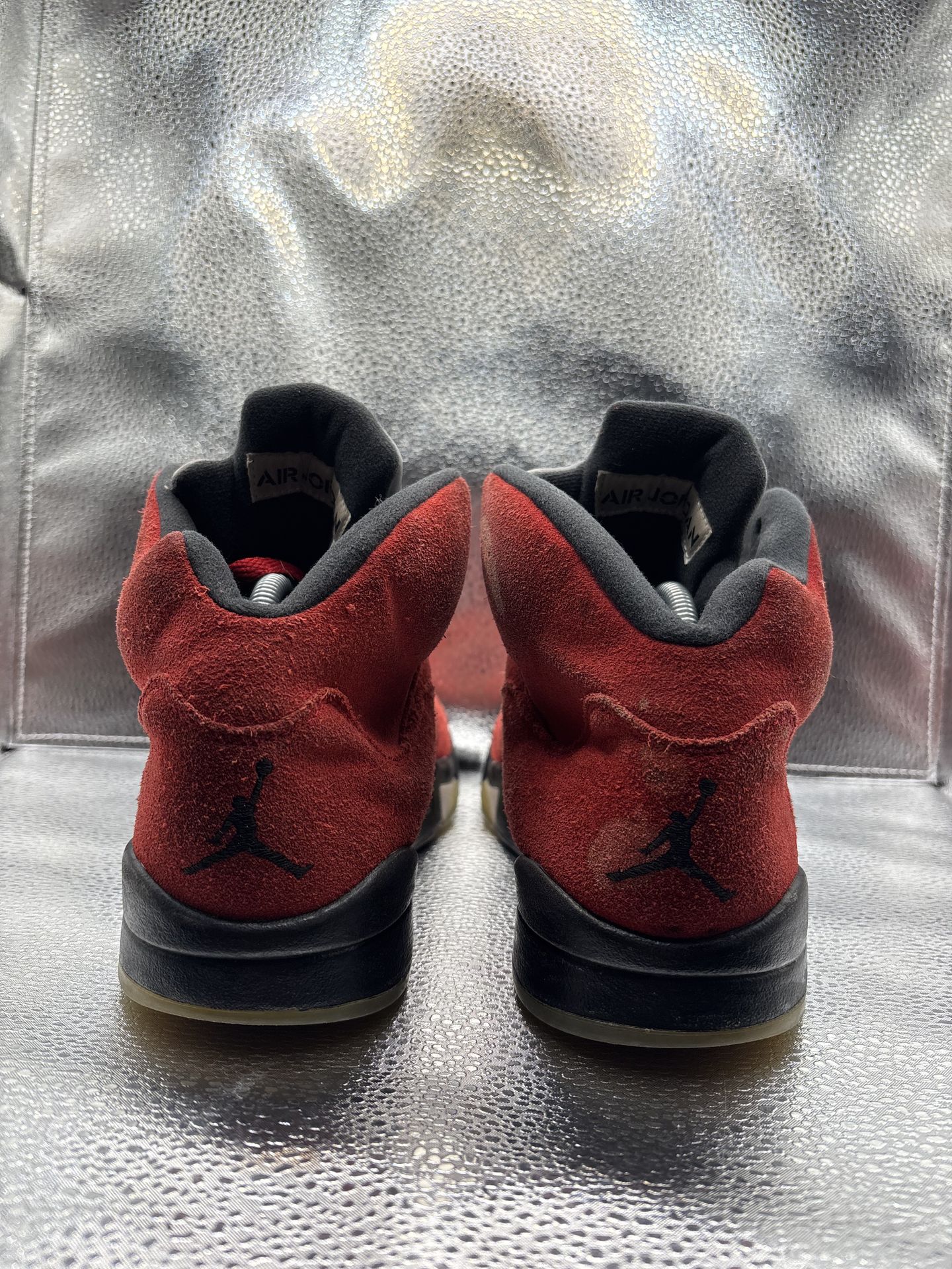 Air Jordan 5 Raging Bull - photo 4