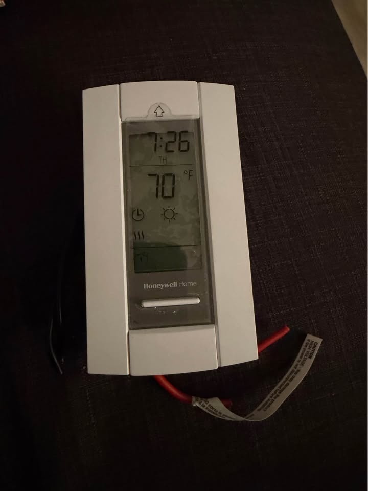 Honeywell Home TL8230A LineVoltPRO 8000 Thermostat - photo 4