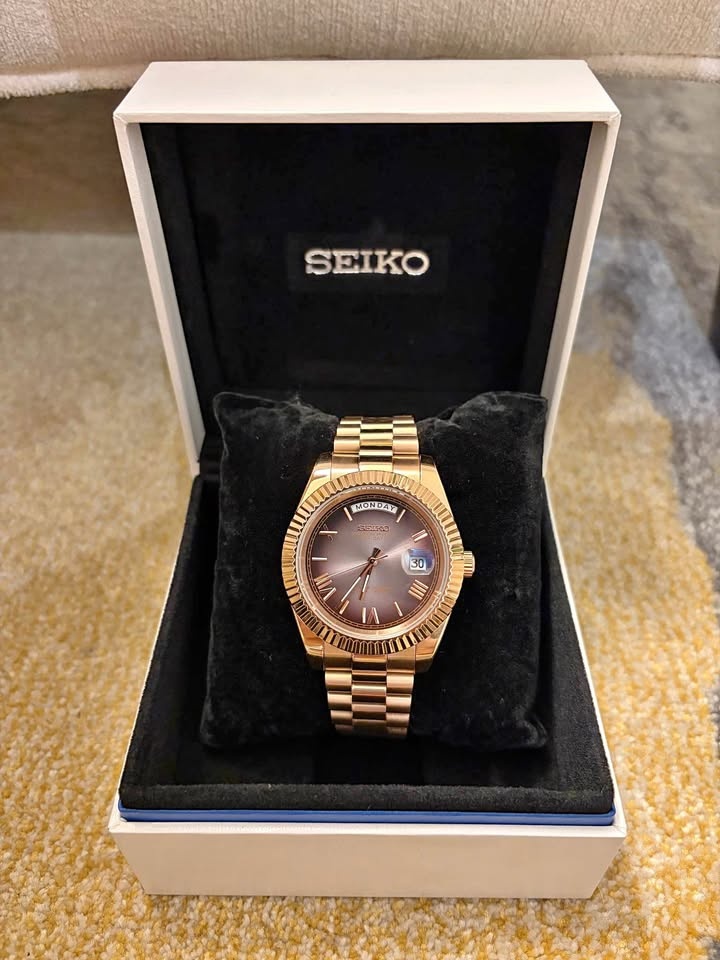 Seiko Day-Date Presidential Black Ombré 39mm