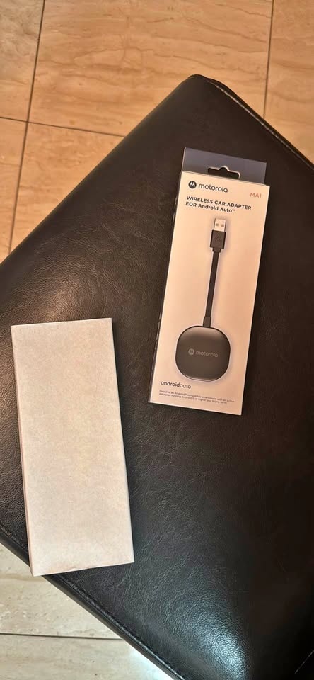 BRAND NEW Motorola MA1 Wireless Android Auto Adapter