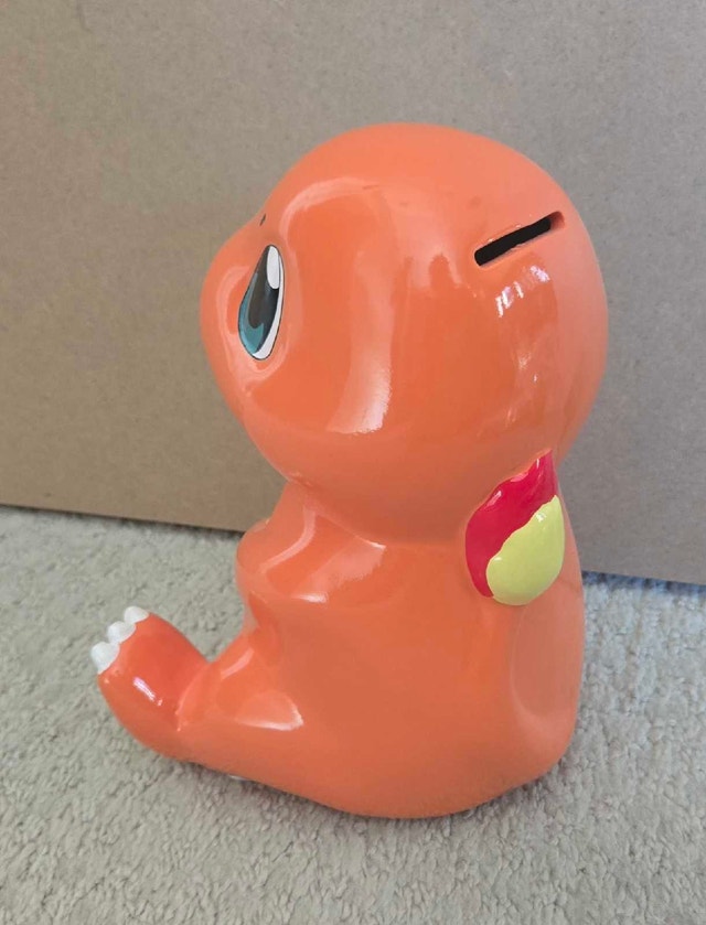 Pokemon Charmander Piggybank - photo 2