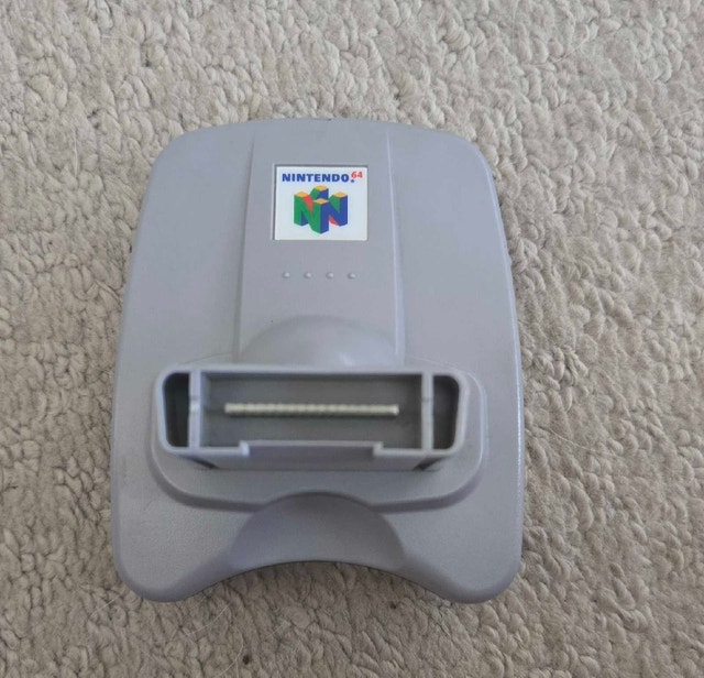 Nintendo 64 Transfer Pak