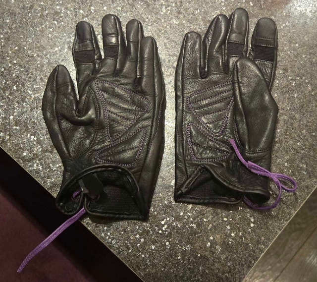 Women's Motorcycle Gloves - photo 2