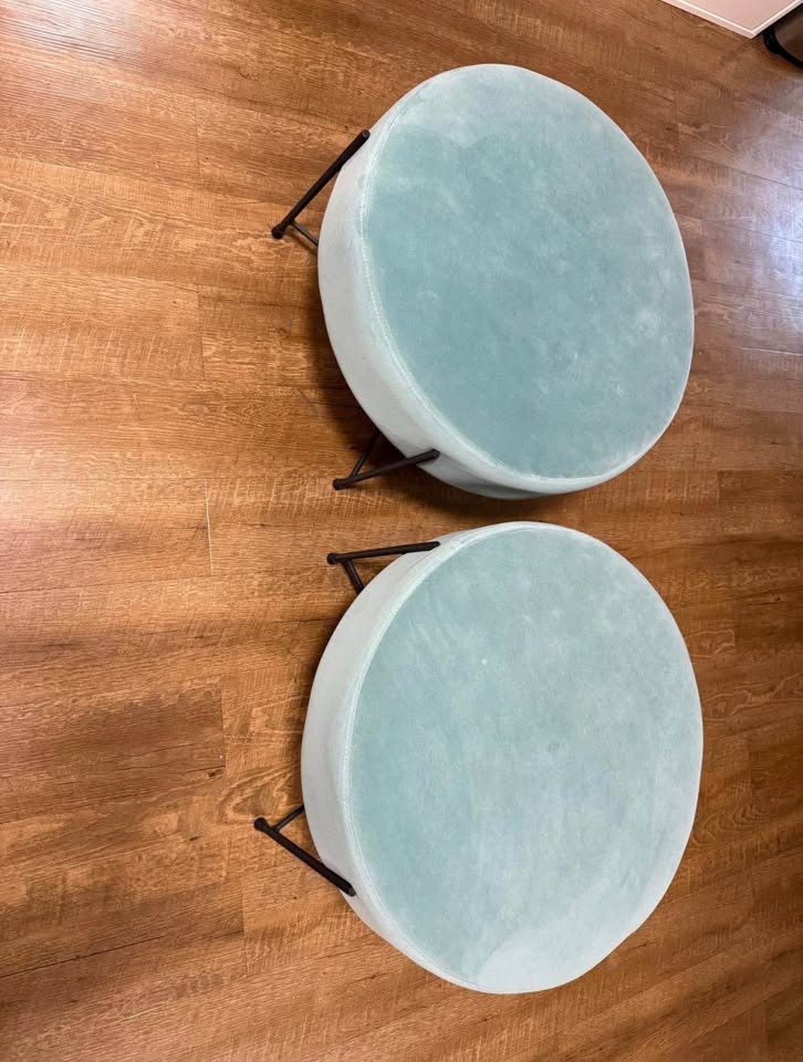 Velvet Round Stool - photo 2