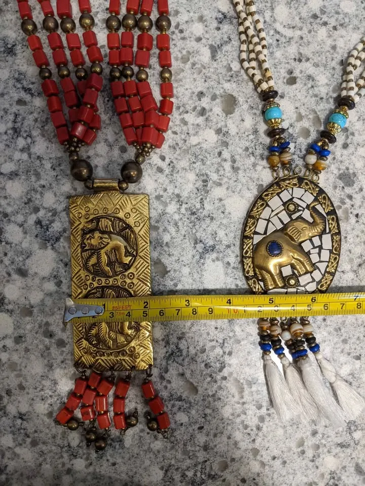 🐘 Elephant Beaded Necklaces - Pick up in Edmonton image indicator(9)