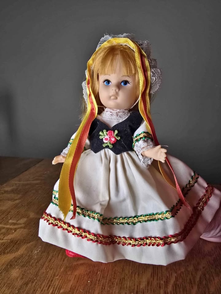 Vintage 1977 Vogue Ginny Doll Polish Dress