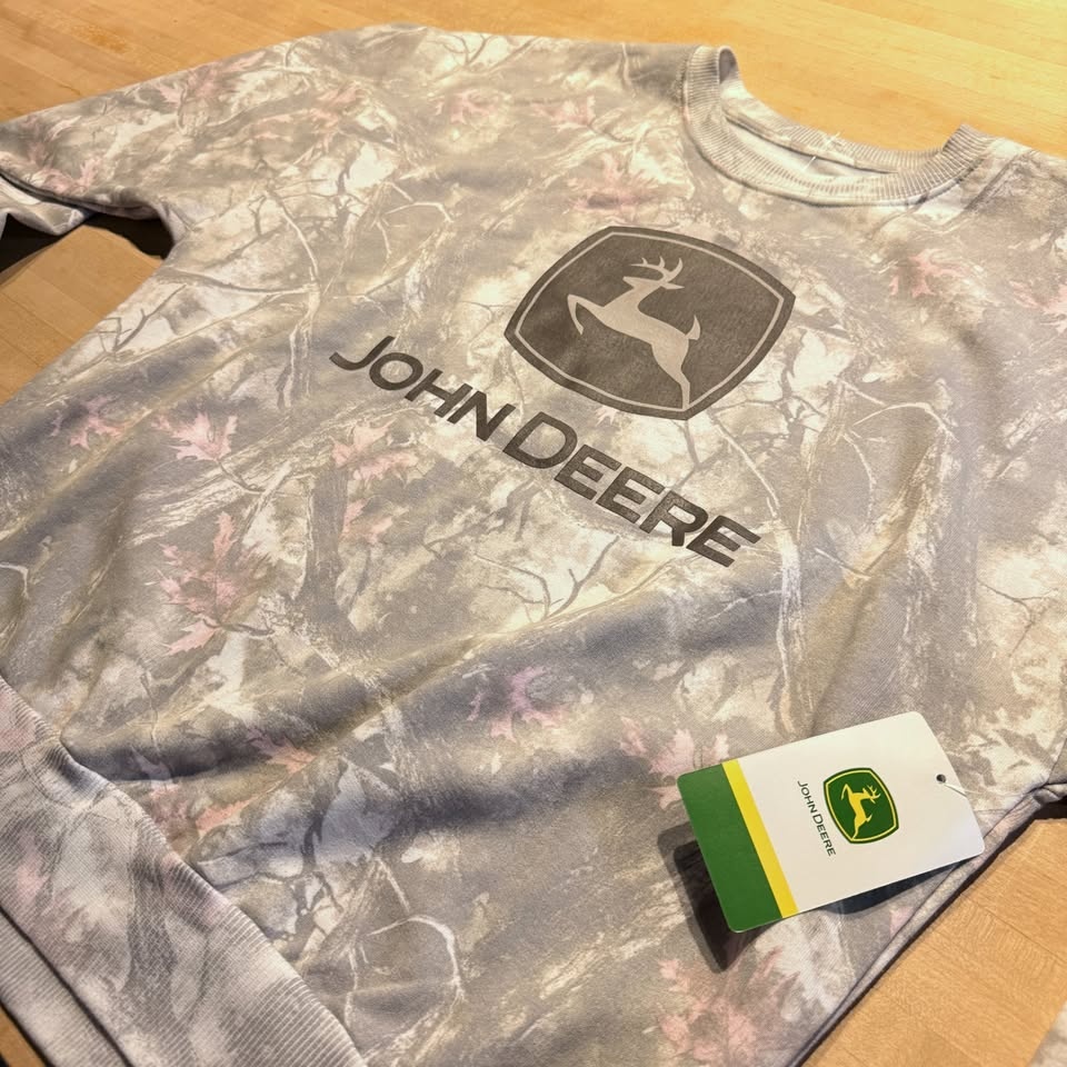 John Deere Camo Crewneck Sweatshirt - New w/ Tags (Small) - photo 4