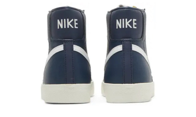 Nike Blazer Mid '77 - photo 3