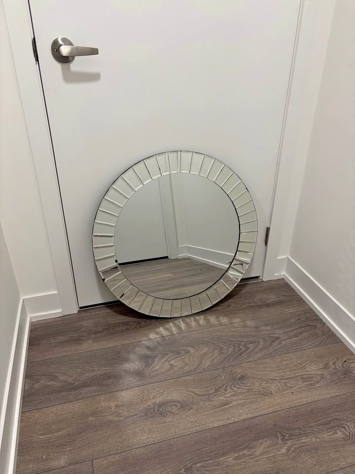 Modern Round Wall Mirror