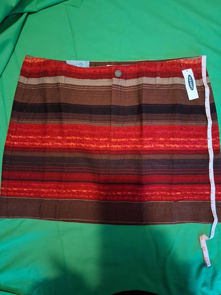 Women's Skirt SIZE 10 - photo 4