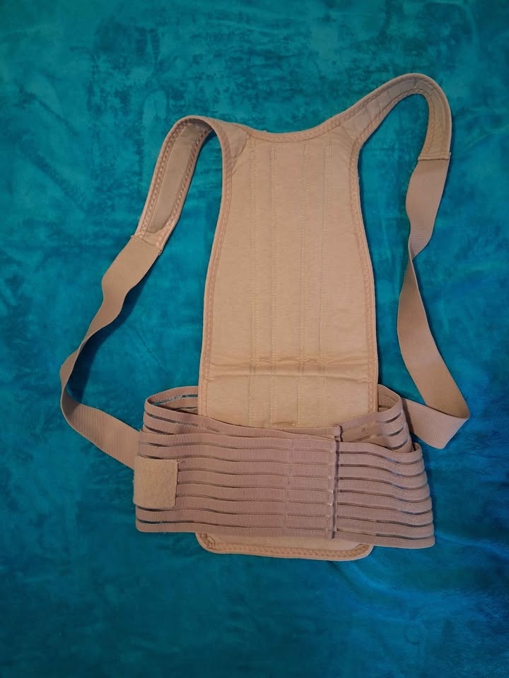 Posture Control Back Brace - Size Medium - photo 2