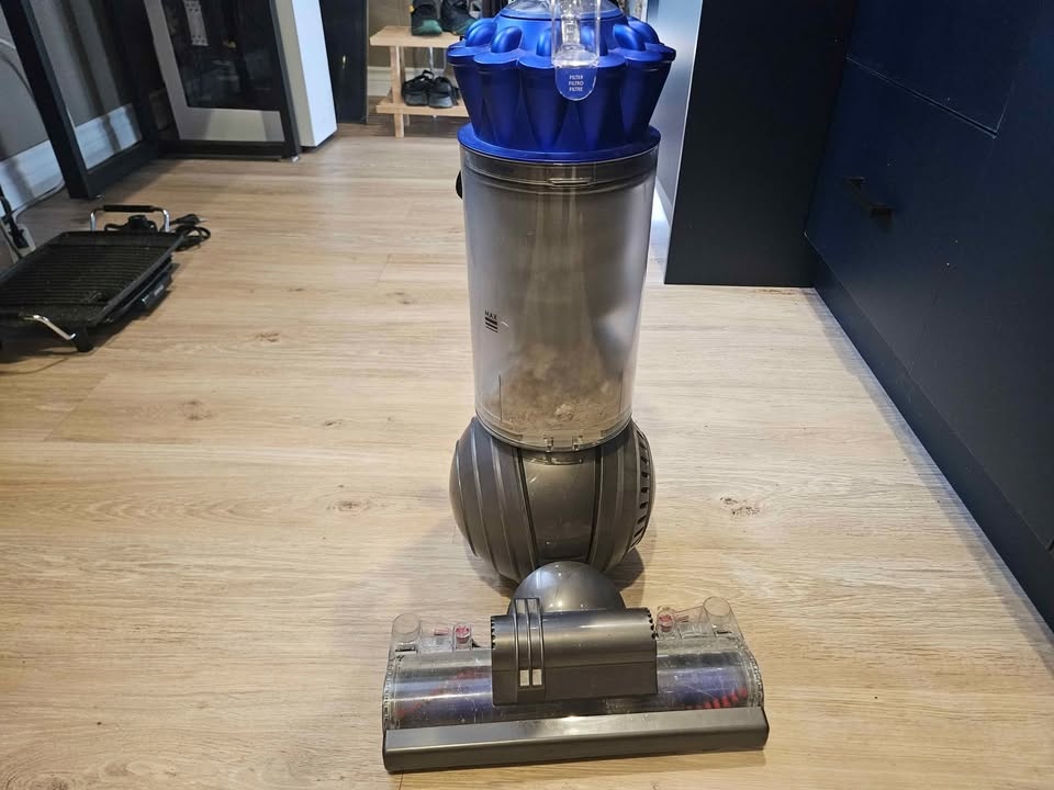 Dyson Ball Upright Vacuum