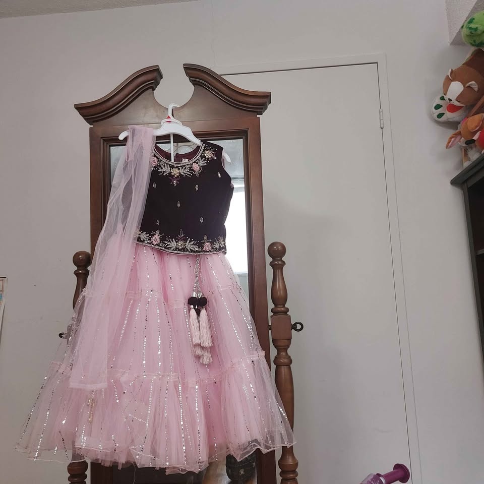 Lehenga for 2-4 yrs old - photo 2