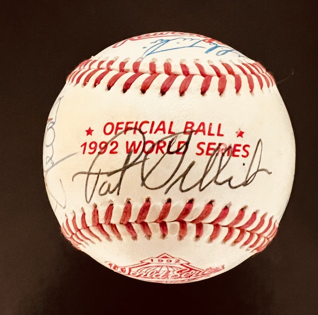 1992 Toronto Blue Jays Autographed World Series Ball - photo 5