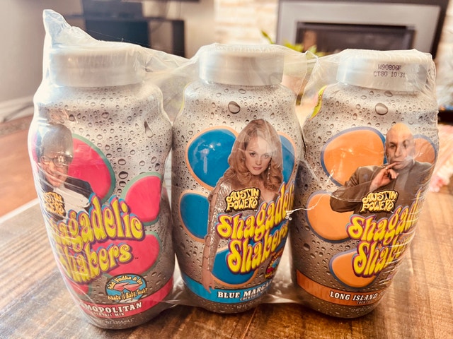 AUSTIN POWERS Shagadelic Cocktail Shakers (1999) - photo 3