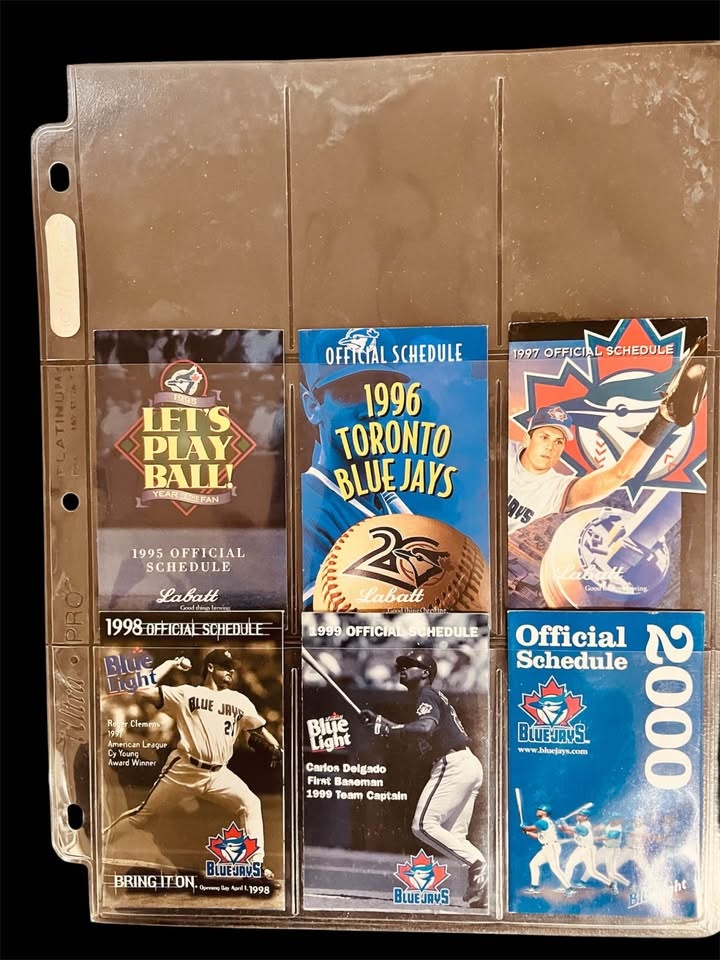 Toronto Blue Jays Pocket Schedule Set (1977-2020) - photo 4