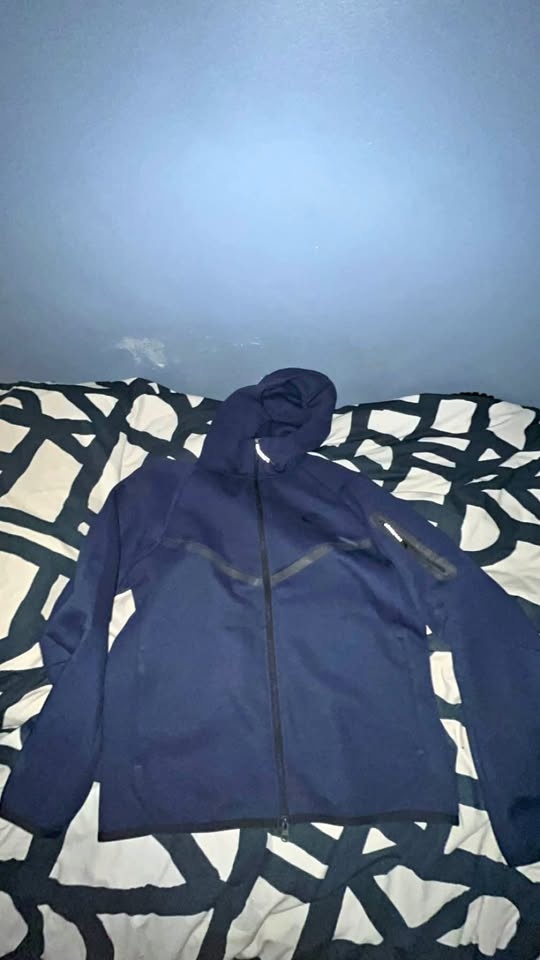 Navy Blue Nike Tech Fleece Tracksuit - Men's Medium
