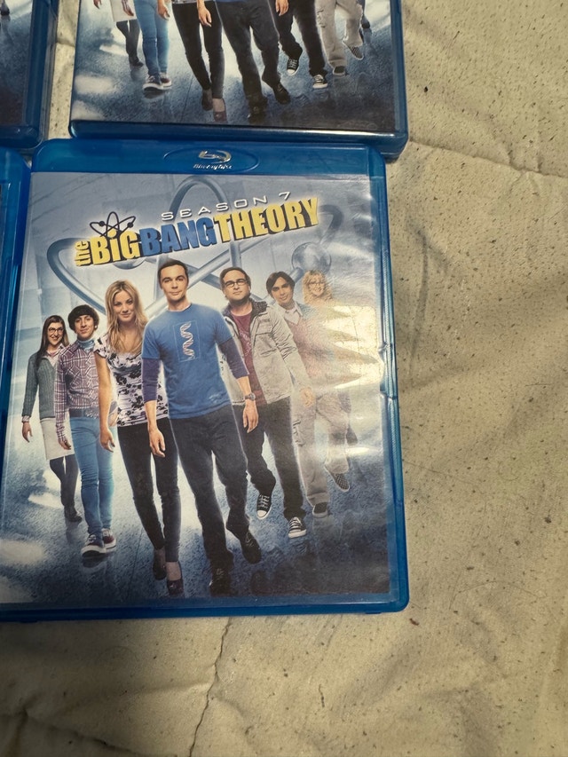 The Big Bang Theory Blu-Ray DVD Seasons 4-10 - photo 4
