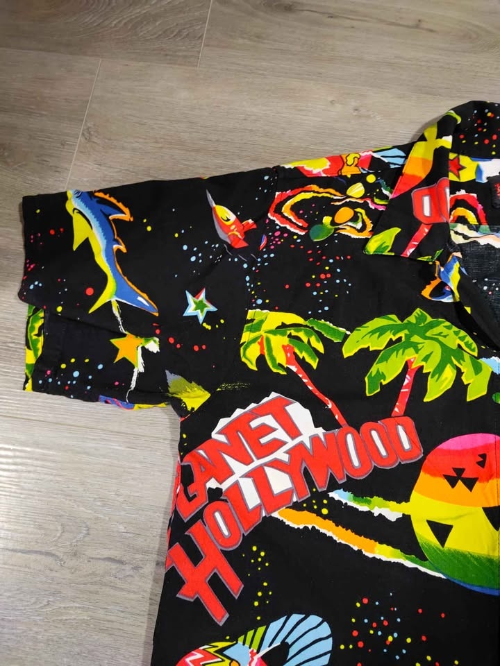Vintage Rare 90's Planet Hollywood All Over Print Button Up Shir - photo 3