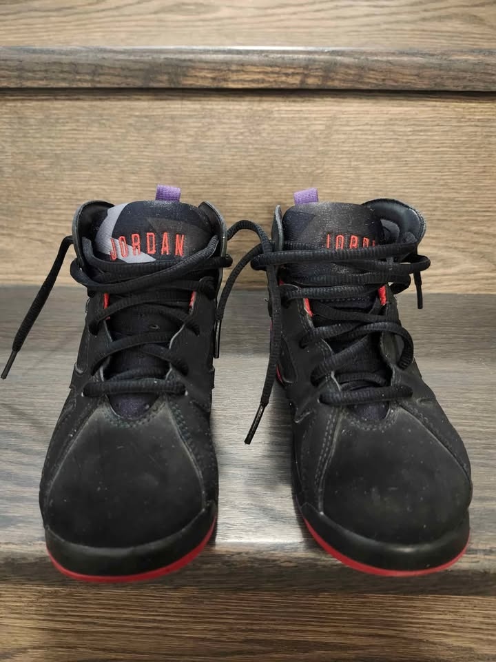 Jordan Retro 7 Raptors - Kids Size 13C - photo 2