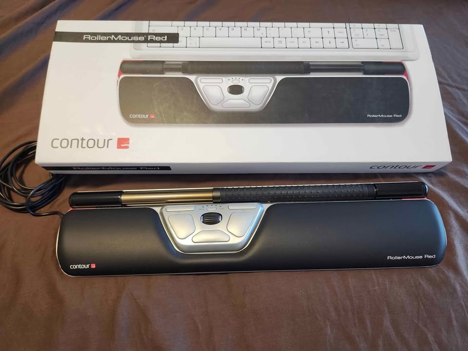 Contour Rollermouse Red