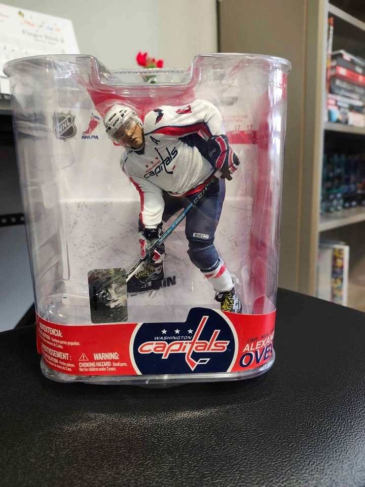 Alex Ovechkin MacFarlane Toys Series 17