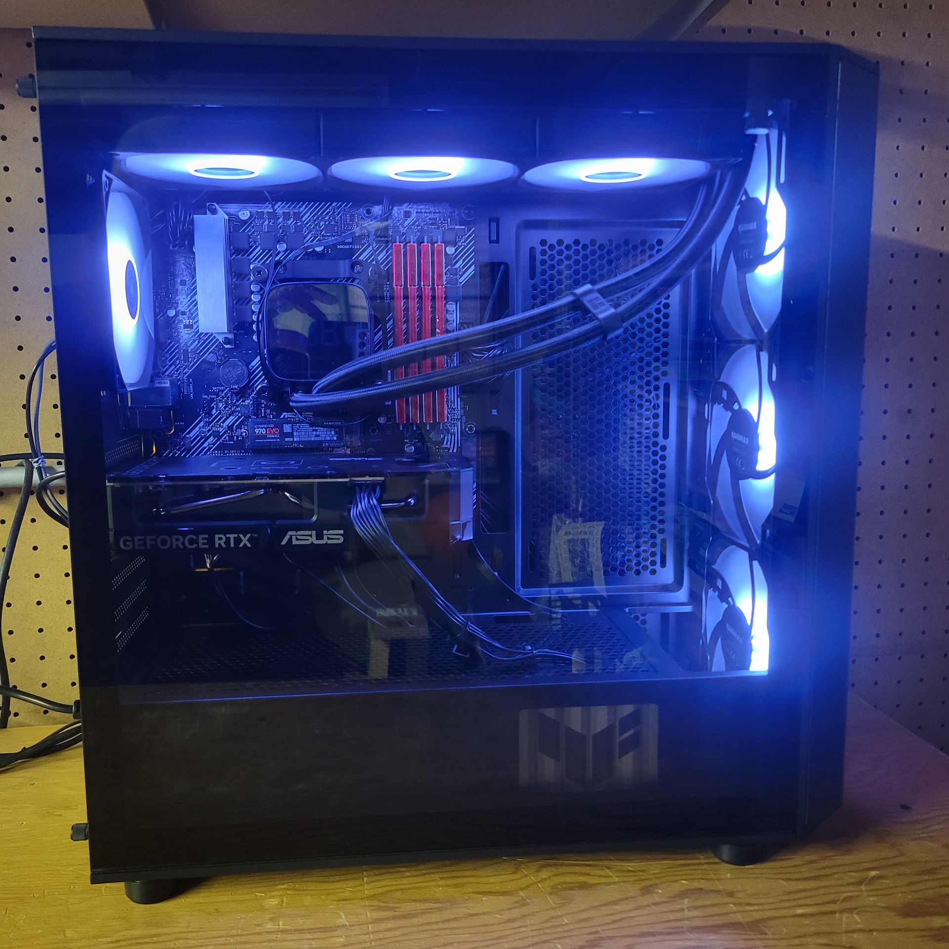 Gaming PC Ryzen 7-5700X + RTX 5060 - photo 2