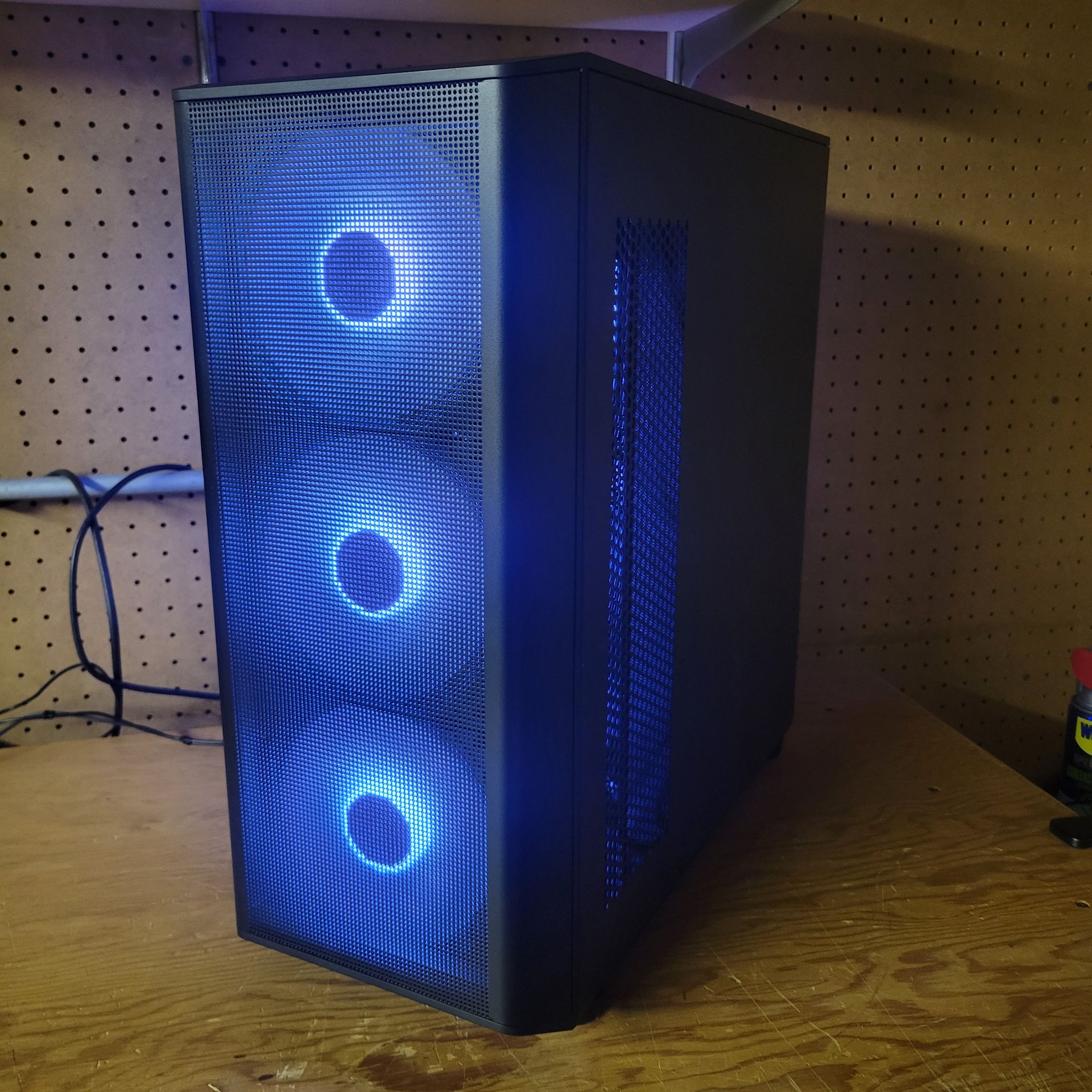 Gaming PC Ryzen 7-5700X + RTX 5060 - photo 4