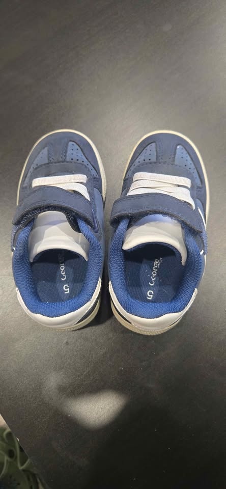 Size 5 Toddler Shoes - photo 3