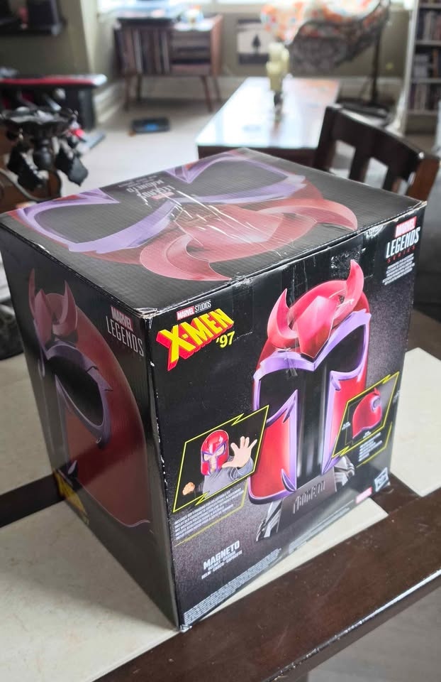 Marvel Legends Magneto Helmet - X-Men '97 Edition - photo 2